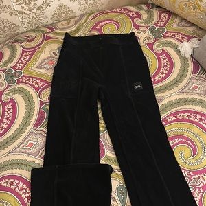 Alo corduroy black pants. From their fall collection last year. Size M.